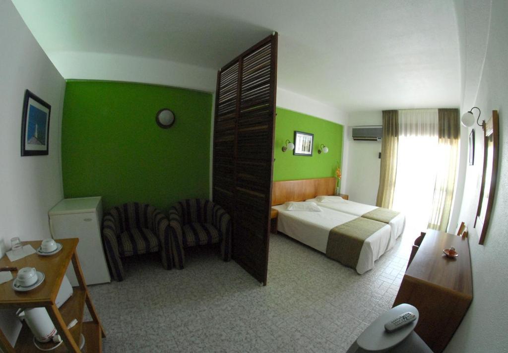 Hôtel Edificio Novo Rosamar Al à Silves Chambre photo