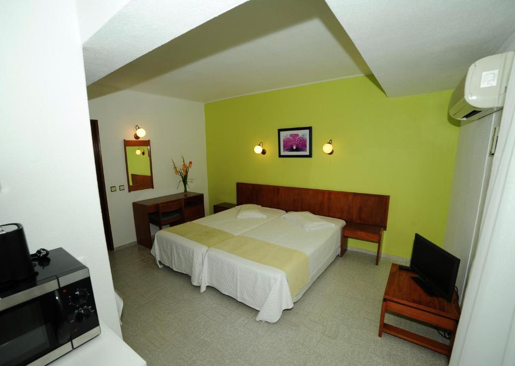 Hôtel Edificio Novo Rosamar Al à Silves Chambre photo
